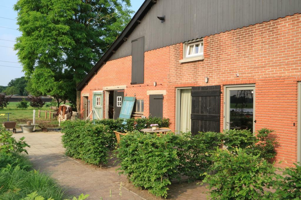 Erfgoed & Logies Den Heijkant Moergestel Esterno foto